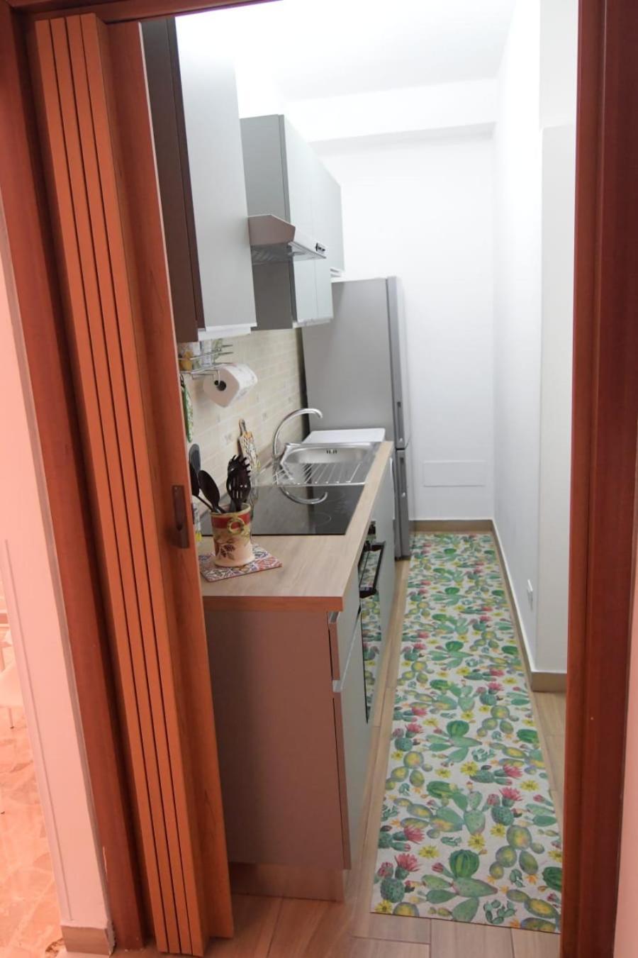 Luminosa Casa Punti Cardinali Apartamento